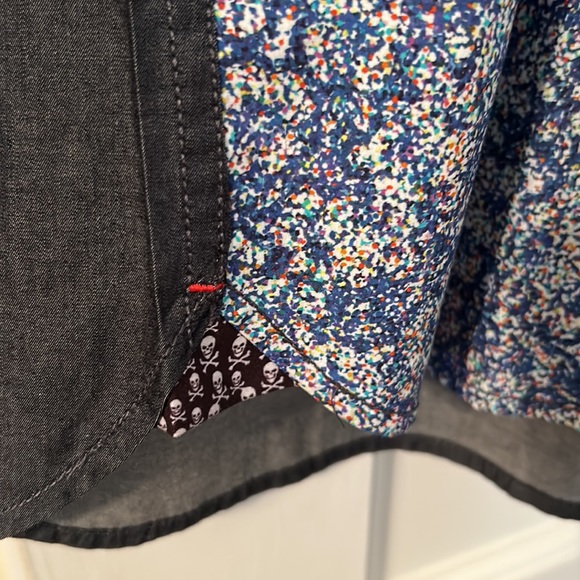 Robert Graham Tailored fit 3X Blue Chambray with Floral front - Picture 4 of 14